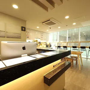  Хостел Oyo Myeongdong 1